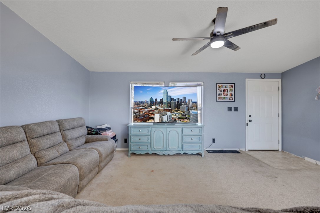 1550 Sky Road Property Photo 11