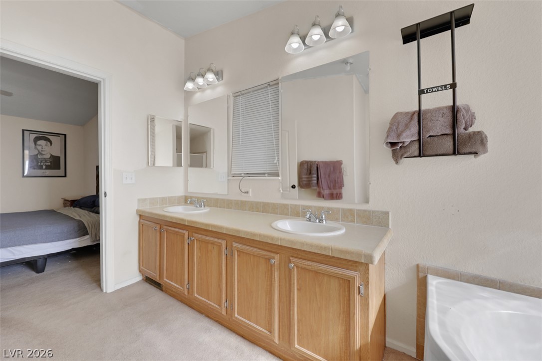 1550 Sky Road Property Photo 18