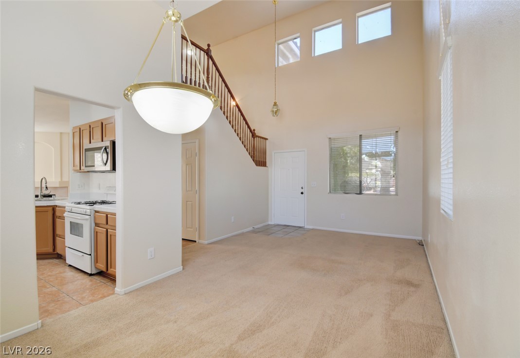 8040 Tailwind Avenue Property Photo 9