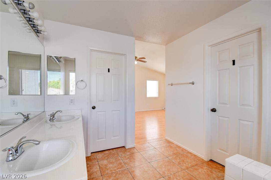 8040 Tailwind Avenue Property Photo 33
