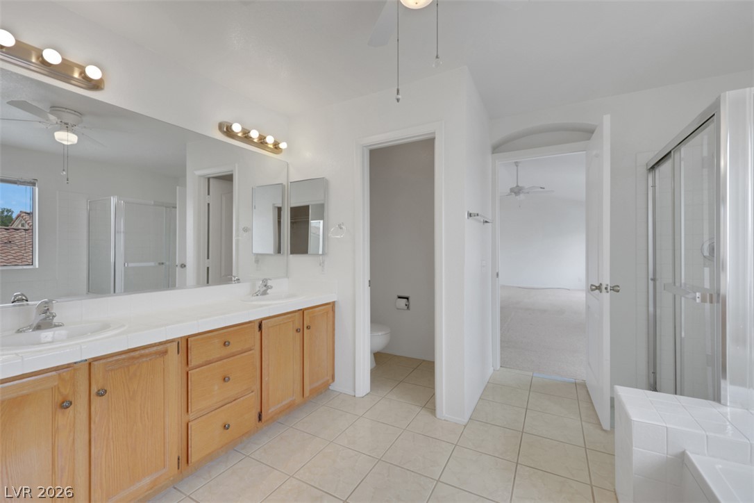 9424 Rolling Ridge Lane Property Photo 12
