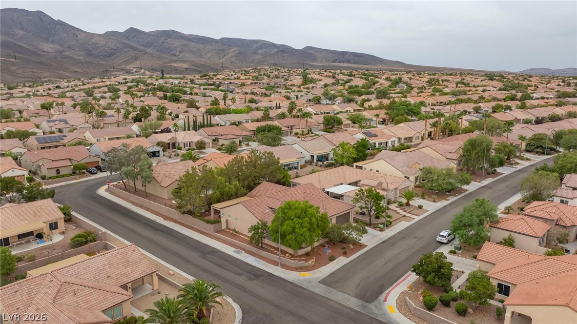 2120 Twin Falls Drive Property Photo 40