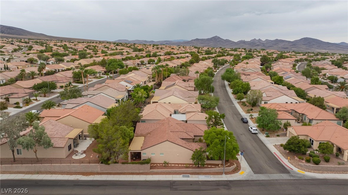 2120 Twin Falls Drive Property Photo 41
