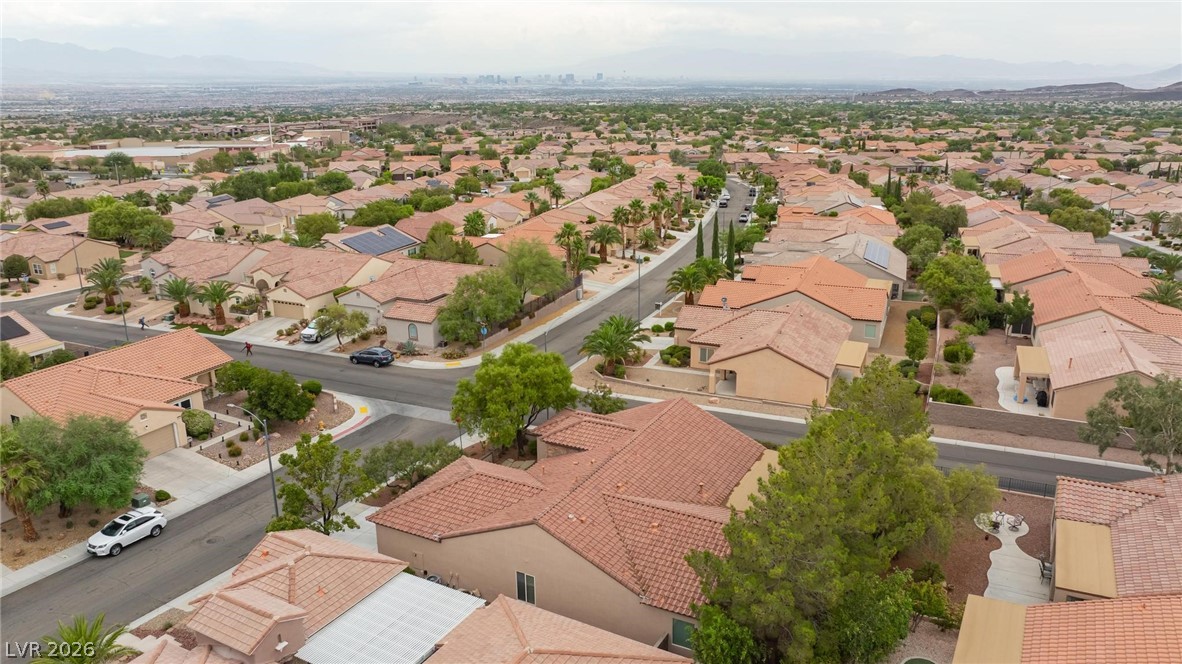 2120 Twin Falls Drive Property Photo 43