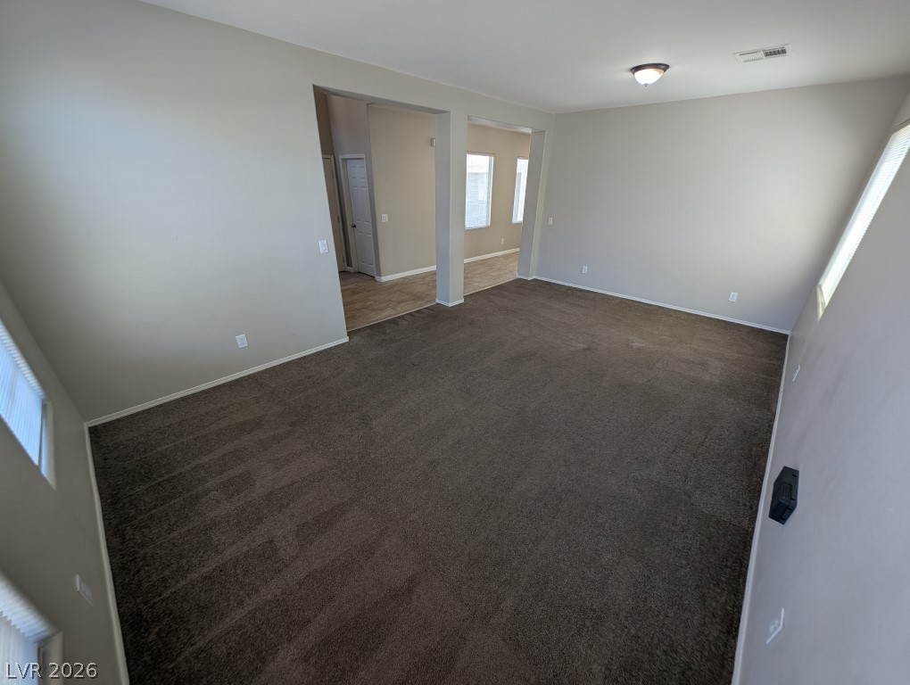 4445 Laguna Garden Avenue Property Photo 3