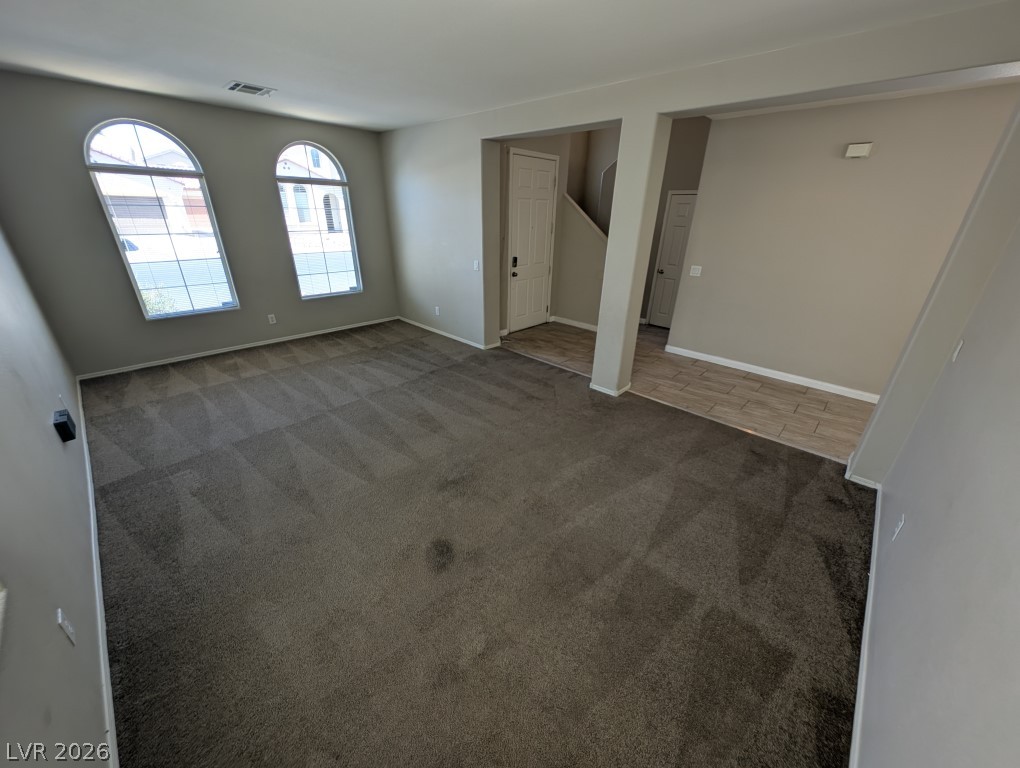 4445 Laguna Garden Avenue Property Photo 4