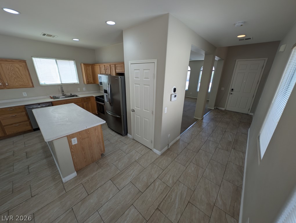 4445 Laguna Garden Avenue Property Photo 5