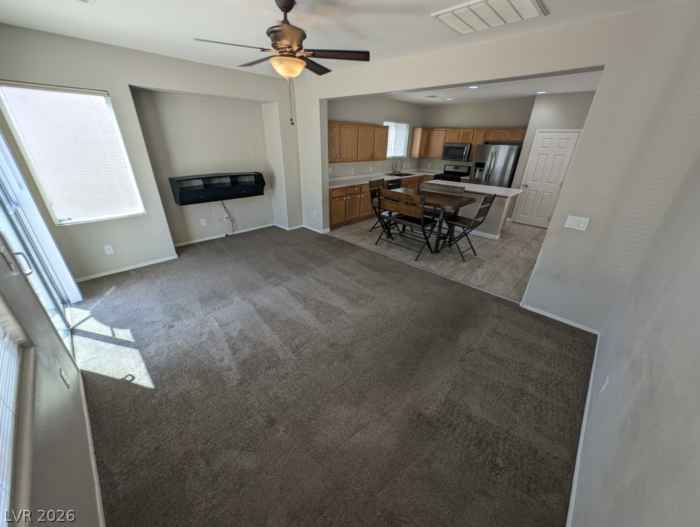 4445 Laguna Garden Avenue Property Photo 7
