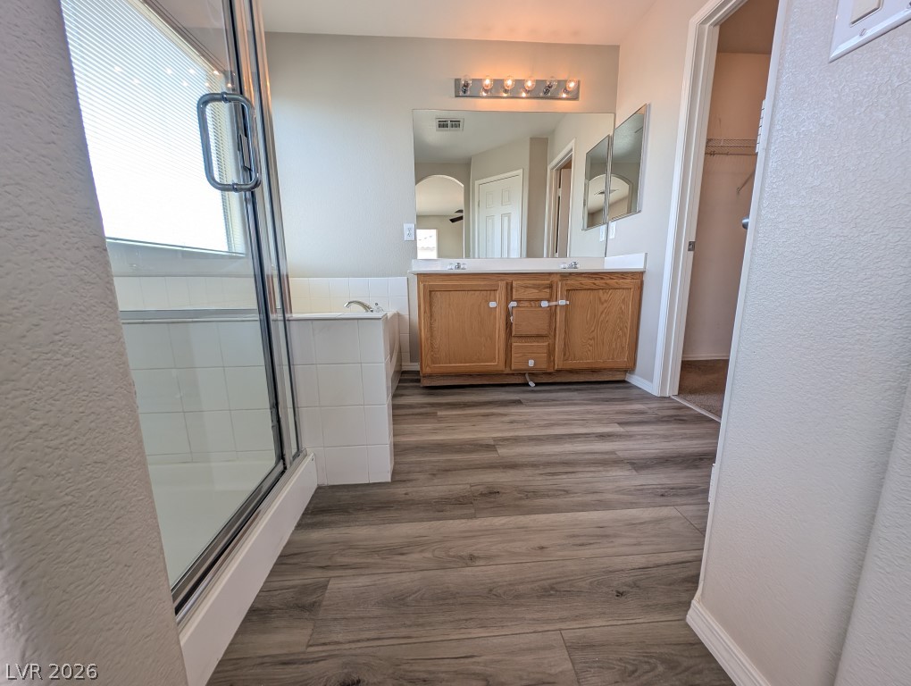 4445 Laguna Garden Avenue Property Photo 17