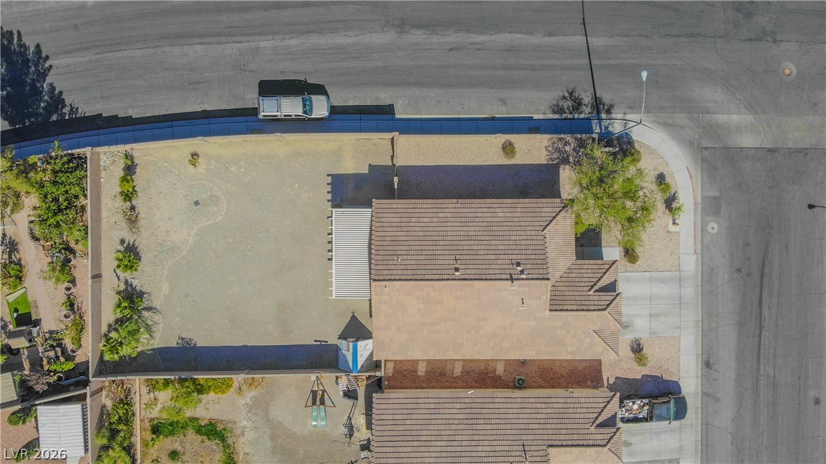 3747 Shadow Tree Street Property Photo 28