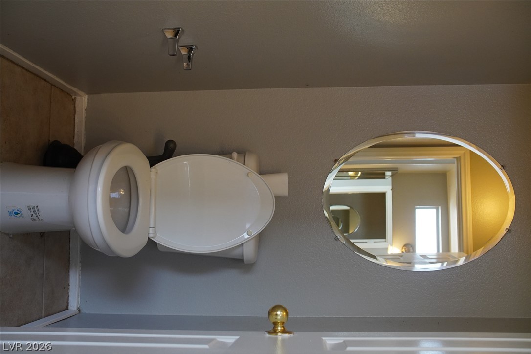 10015 San Gervasio Avenue Property Photo 9