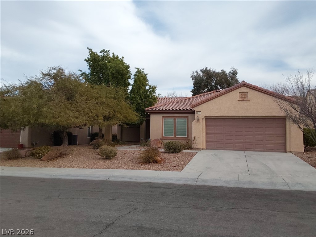 2140 Waterton Rivers Drive Property Photo 1