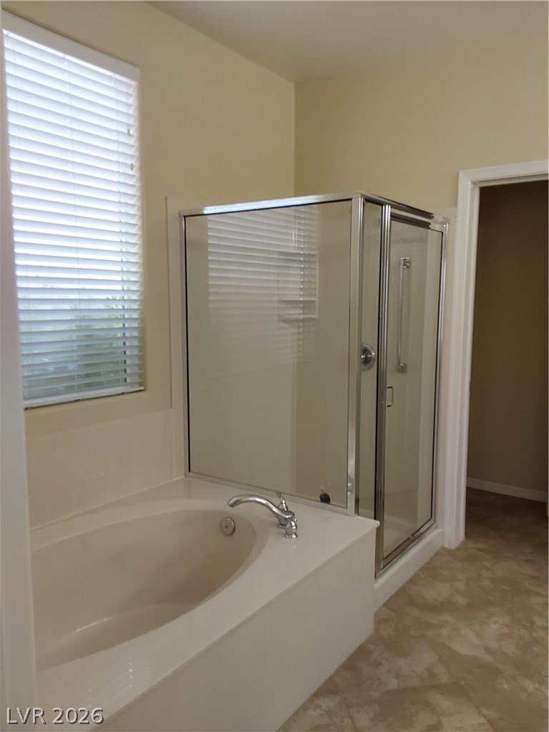 2140 Waterton Rivers Drive Property Photo 7