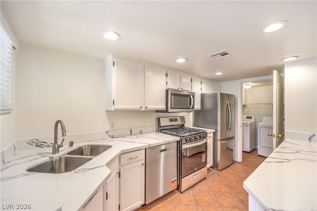 7400 West Flamingo Road 2051 Property Photo 7
