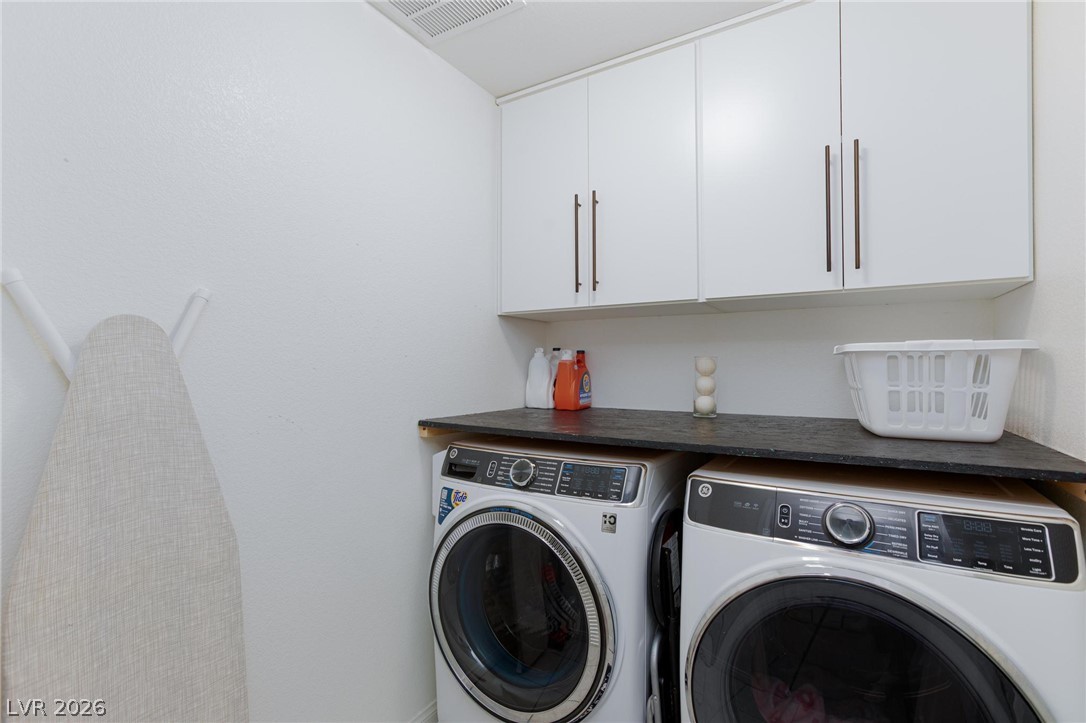 4545 Kali Lyn Street Property Photo 16