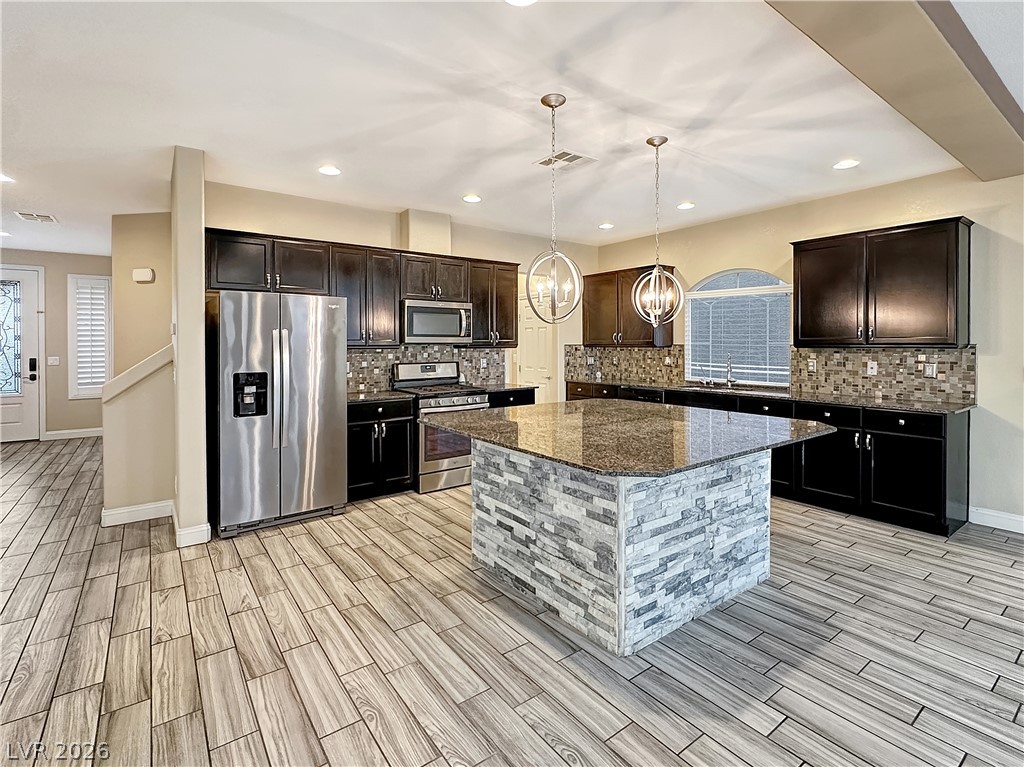 6372 Tamber Bay Road Property Photo 1