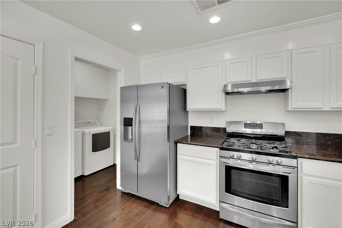 2107 Mountain Echo Avenue Property Photo 15