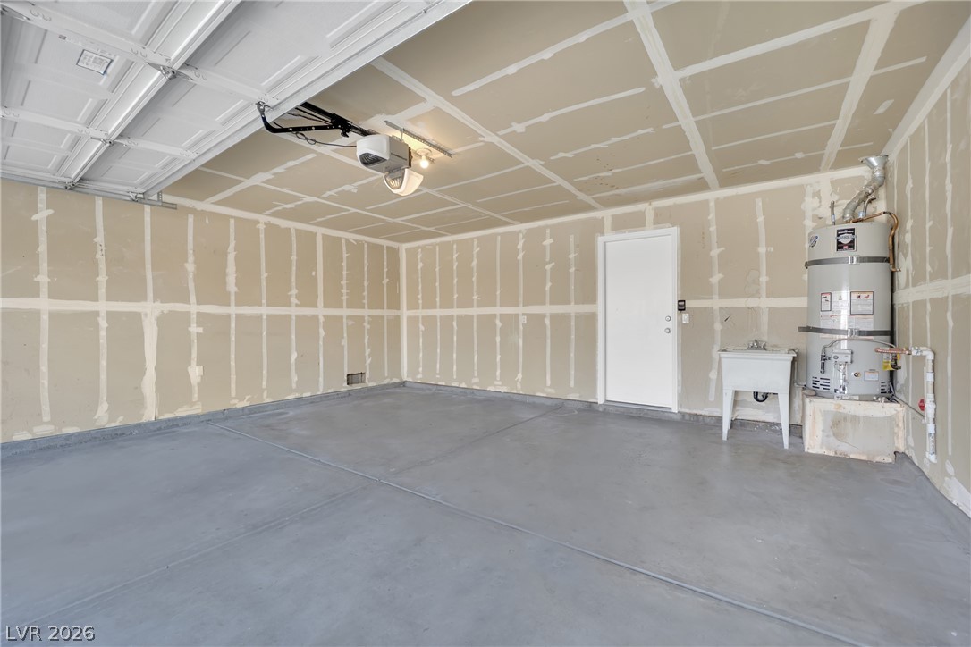 2107 Mountain Echo Avenue Property Photo 43