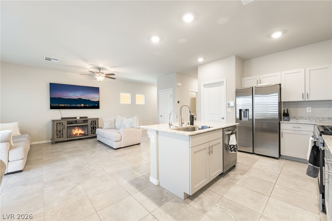 10873 Lexus Court Property Photo 4