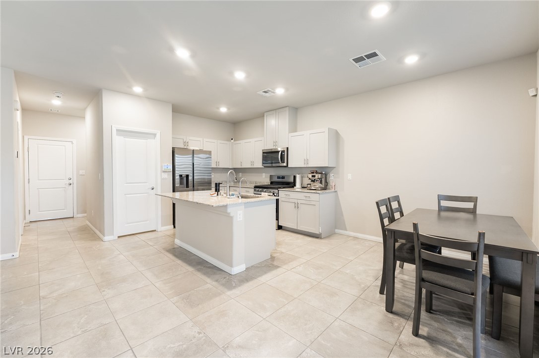 10873 Lexus Court Property Photo 14