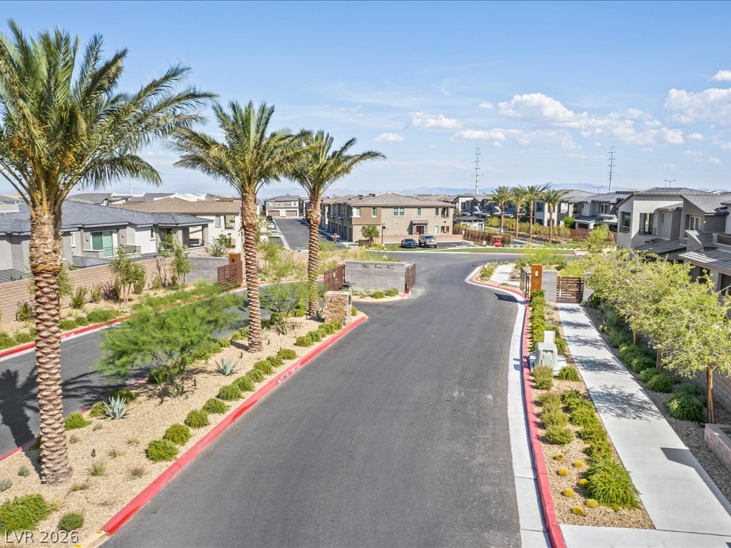 11446 Contour Avenue Property Photo 32