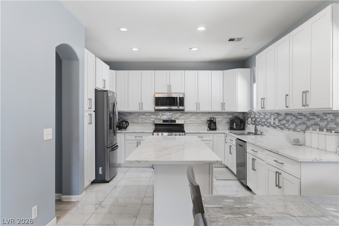 5446 Caprock Canyon Avenue Property Photo 8