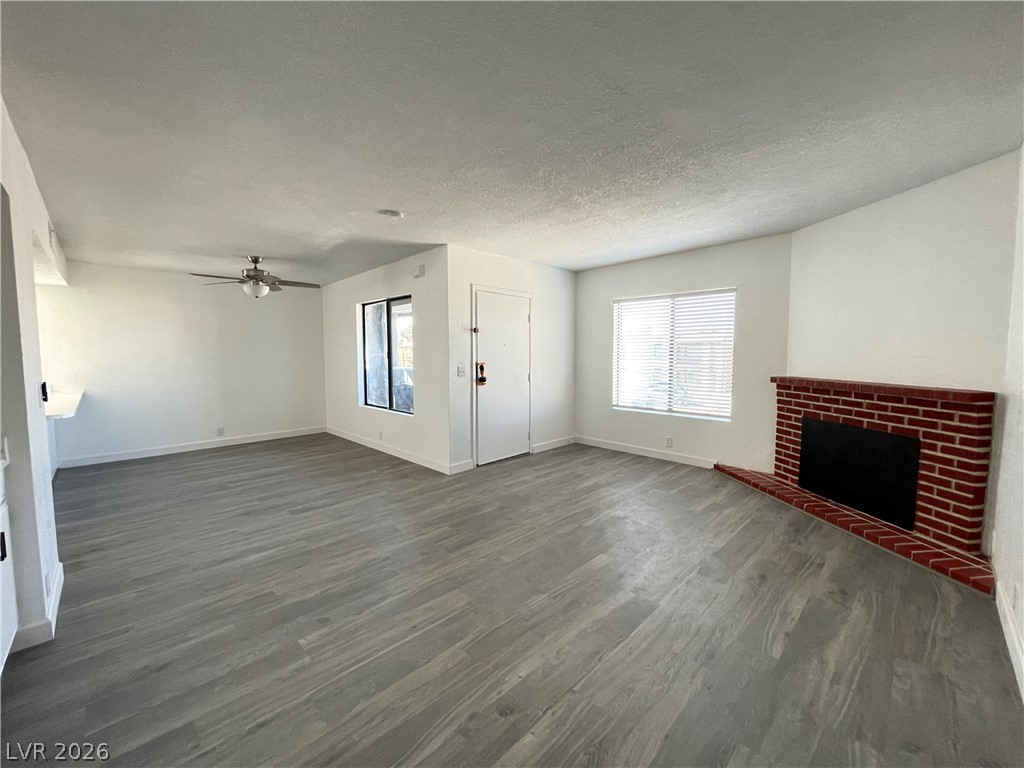 6217 Bellota Drive D Property Photo 5