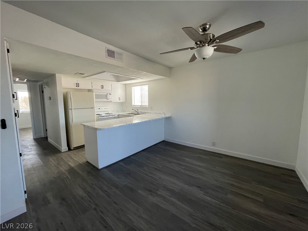 6217 Bellota Drive D Property Photo 9