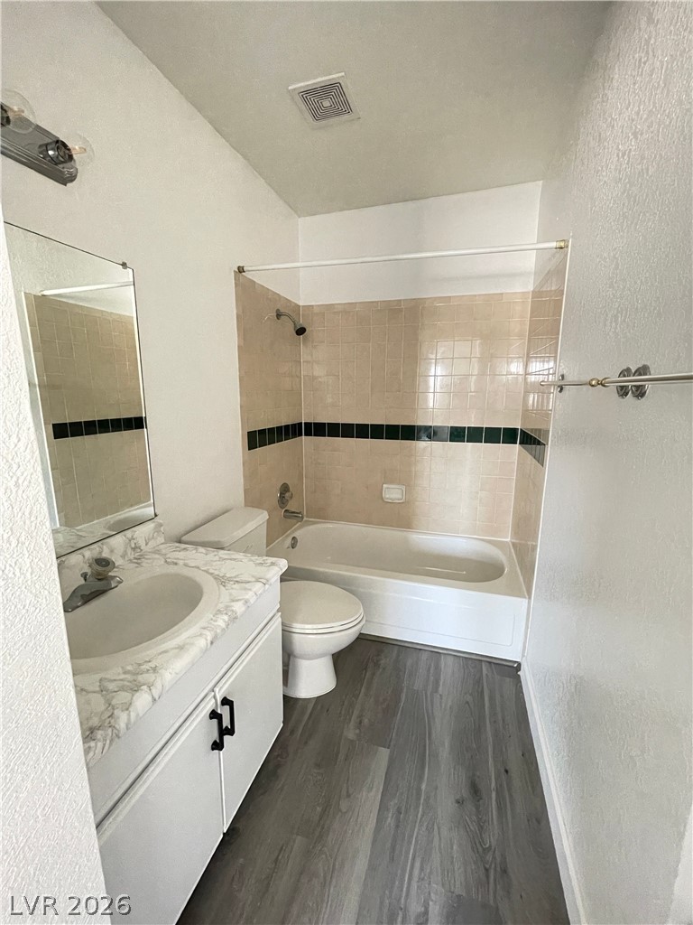 6217 Bellota Drive D Property Photo 16