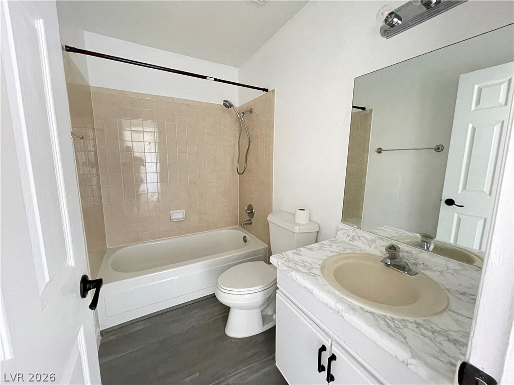 6217 Bellota Drive D Property Photo 20