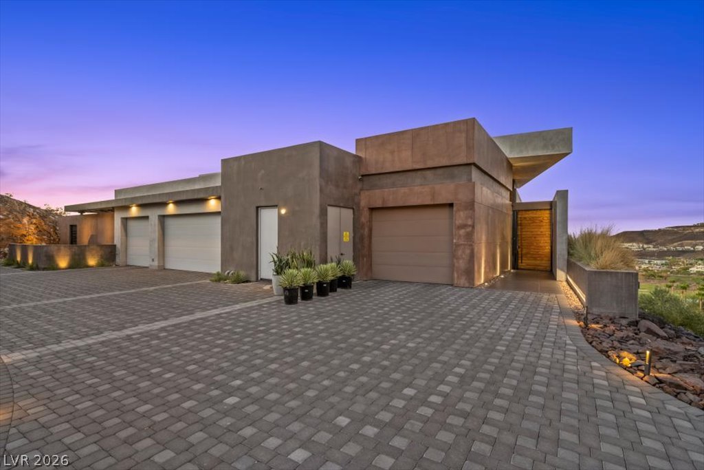 641 Dragon Peak Drive Property Photo 42