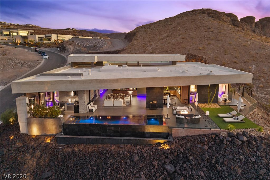 641 Dragon Peak Drive Property Photo 47