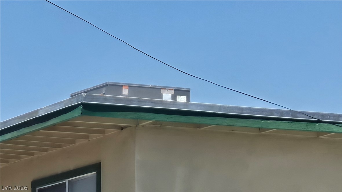 2405 Mccarran Street Property Photo 9