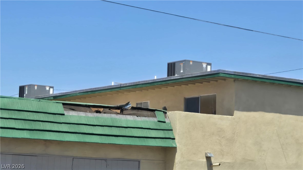 2405 Mccarran Street Property Photo 12