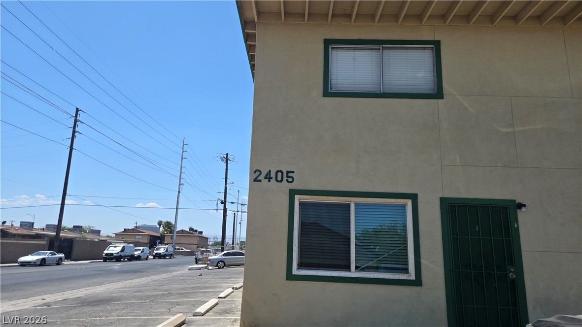 2405 Mccarran Street Property Photo 13