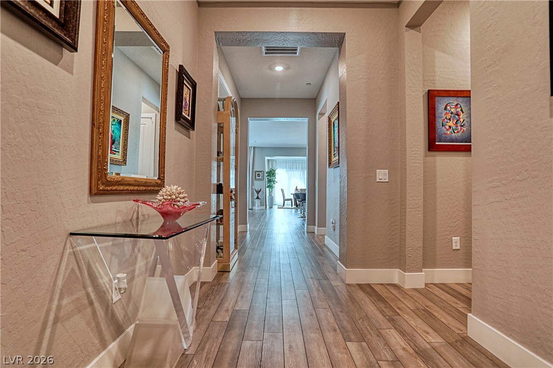 43 Autumn Palm Avenue Property Photo 3