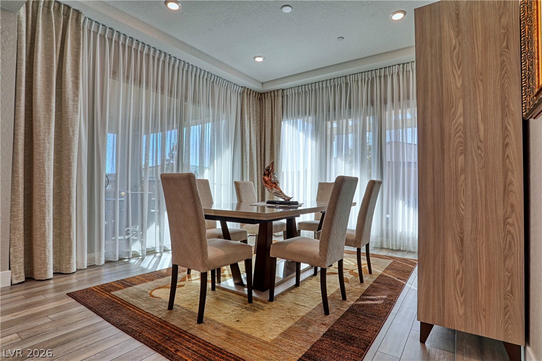 43 Autumn Palm Avenue Property Photo 18