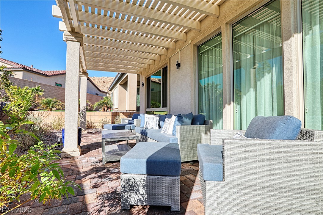 43 Autumn Palm Avenue Property Photo 33