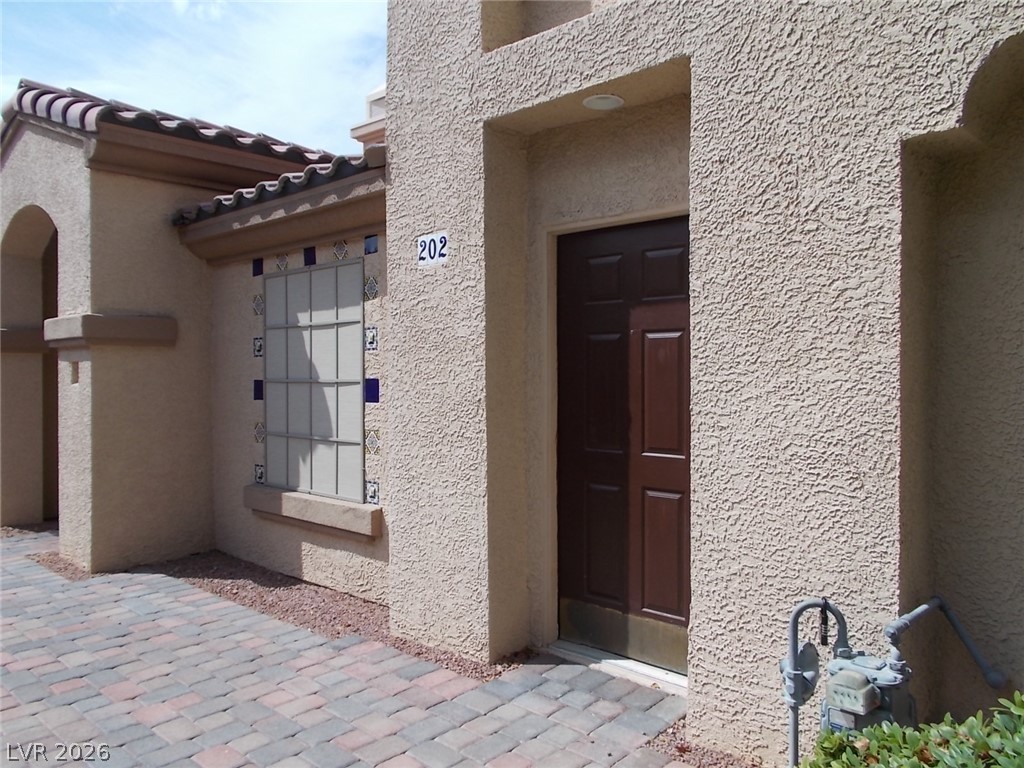 7295 Diamond Canyon Lane 202 Property Photo 3