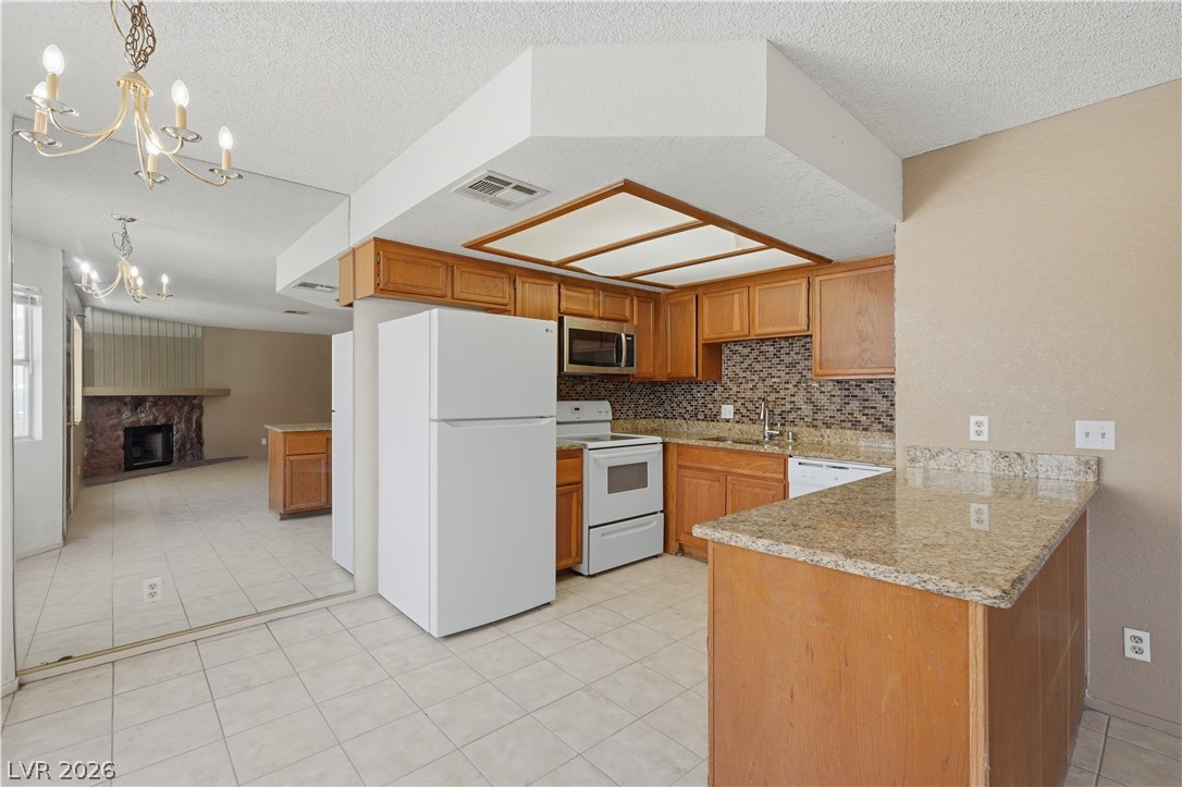 925 Sulphur Springs Lane 101 Property Photo 6