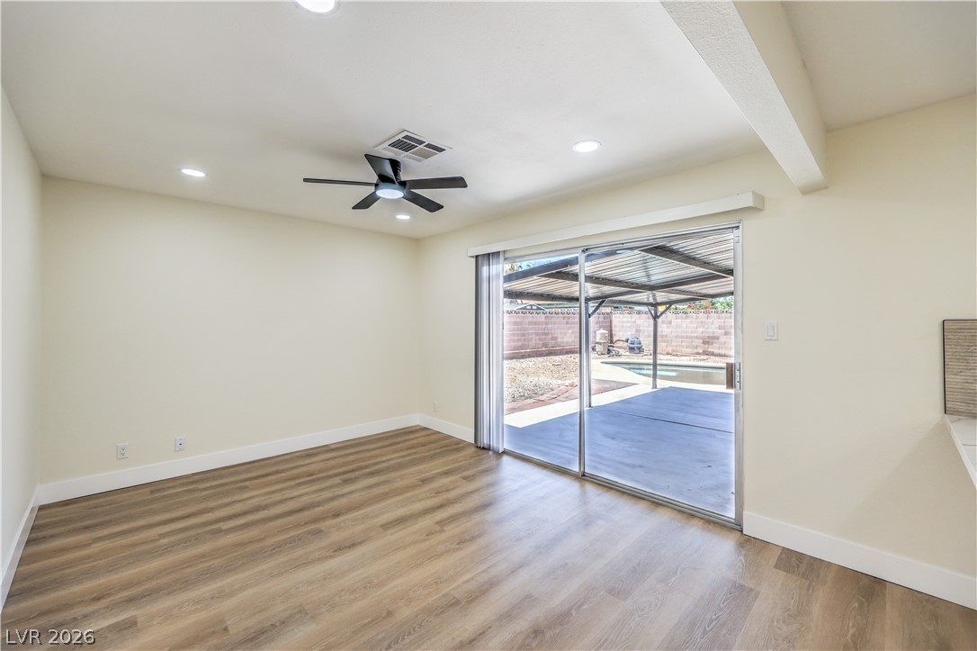 4370 Lariat Drive Property Photo 13