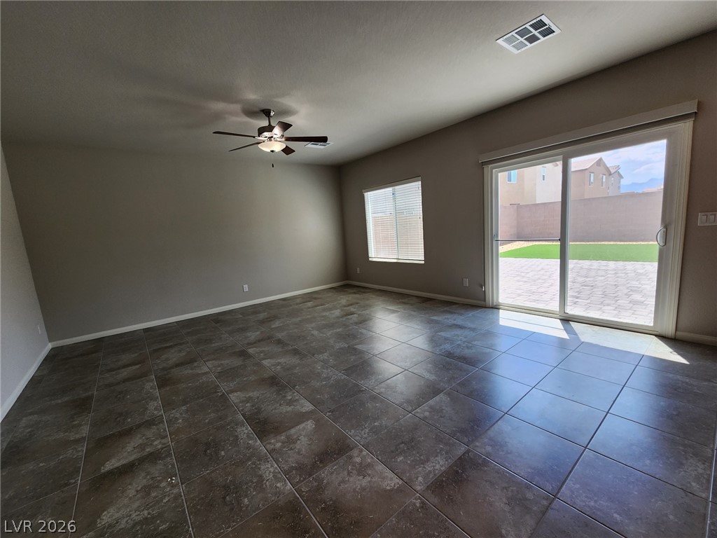 4521 Pointleaf Street Property Photo 13