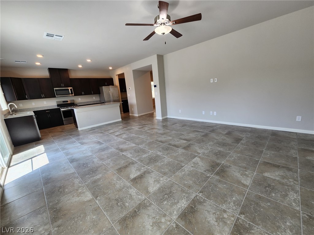 4521 Pointleaf Street Property Photo 15