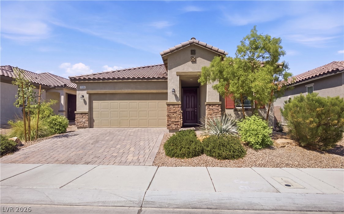 1536 Deep Valley Avenue Property Photo 1