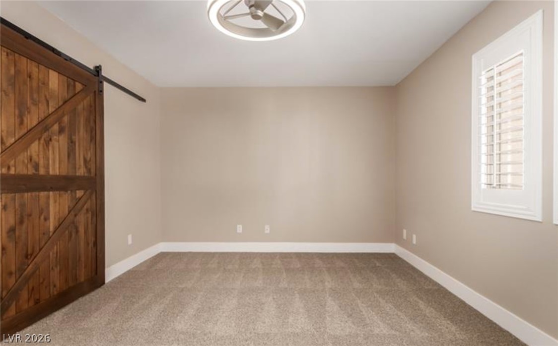 264 Pointe Ranier Avenue Property Photo 32