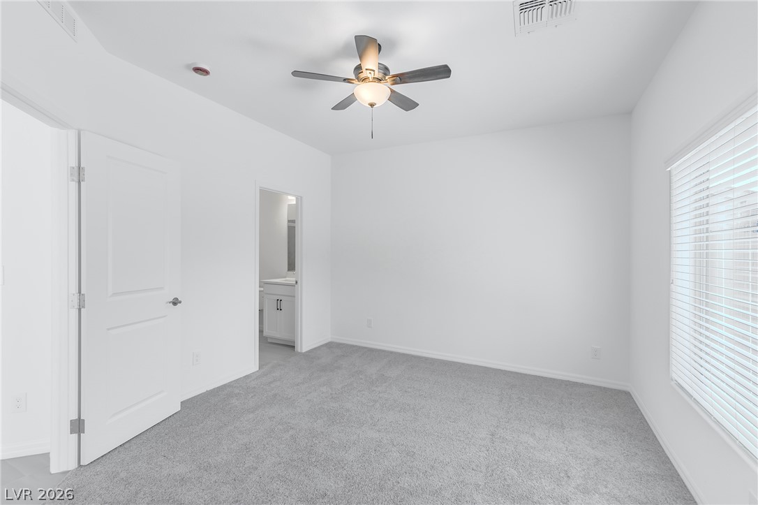 5749 Tioga Way Property Photo 11