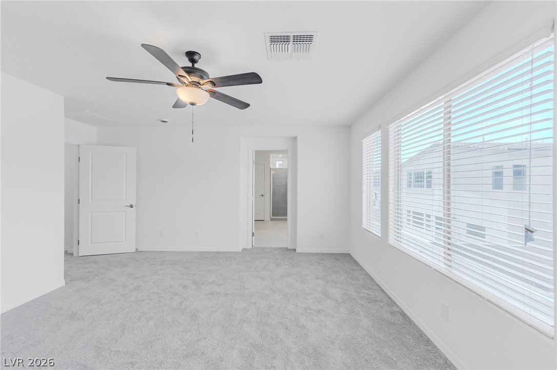 5749 Tioga Way Property Photo 17