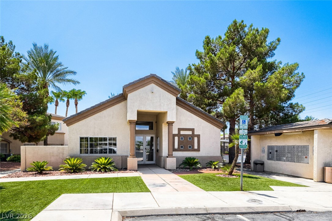 3400 Cabana Drive 2127 Property Photo 4