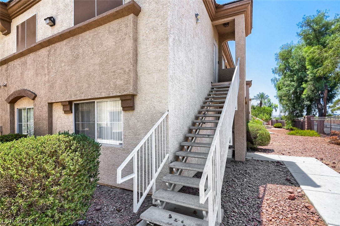 3400 Cabana Drive 2127 Property Photo 6