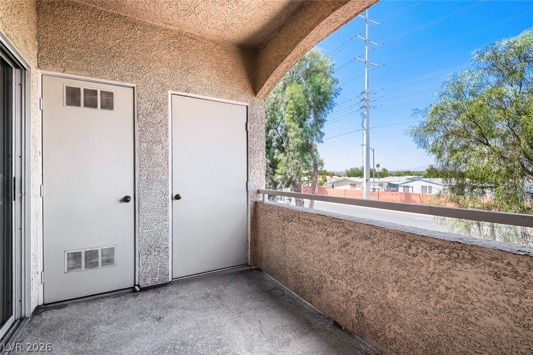 3400 Cabana Drive 2127 Property Photo 11
